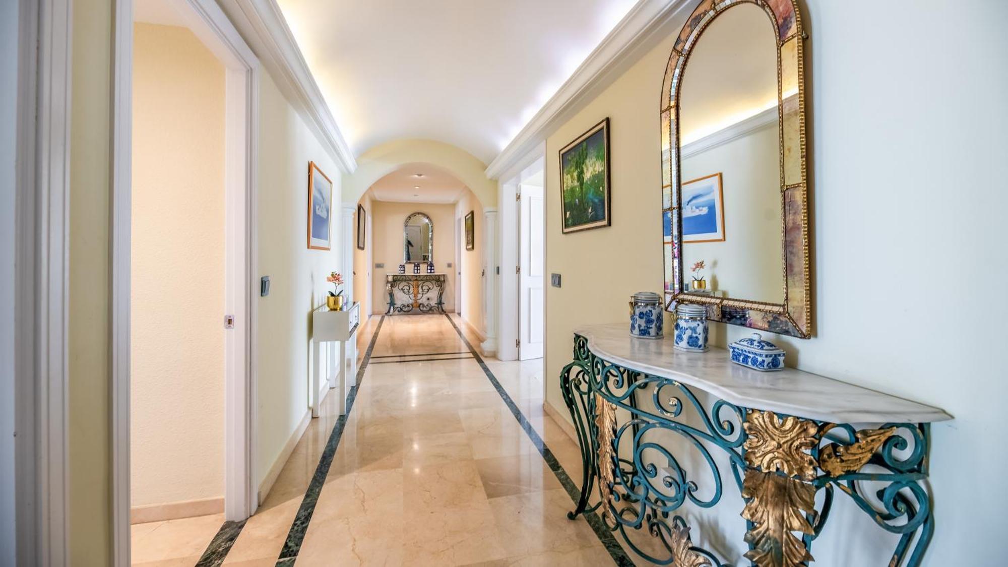Penthouse Boutique Suite Marbella Exterior photo