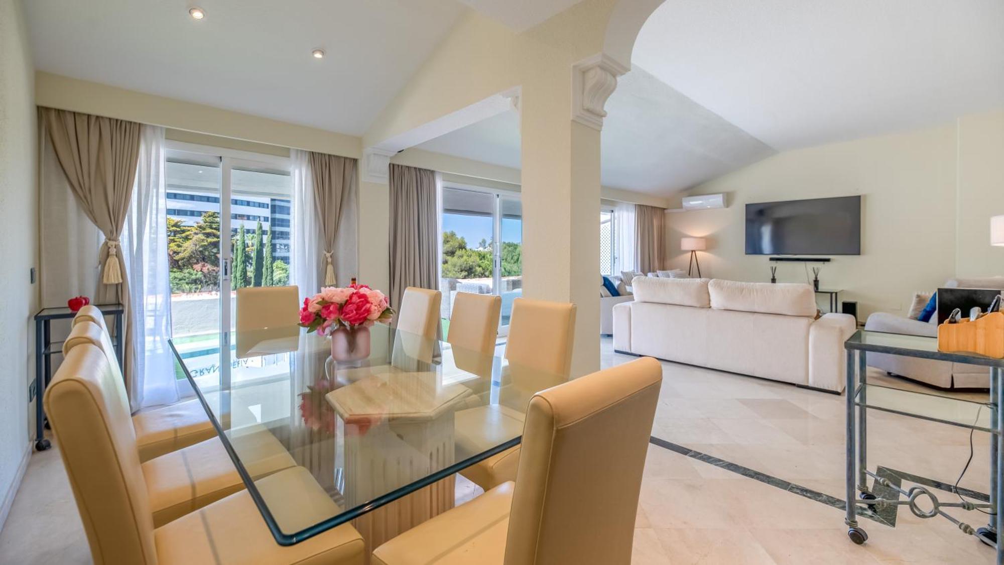Penthouse Boutique Suite Marbella Exterior photo