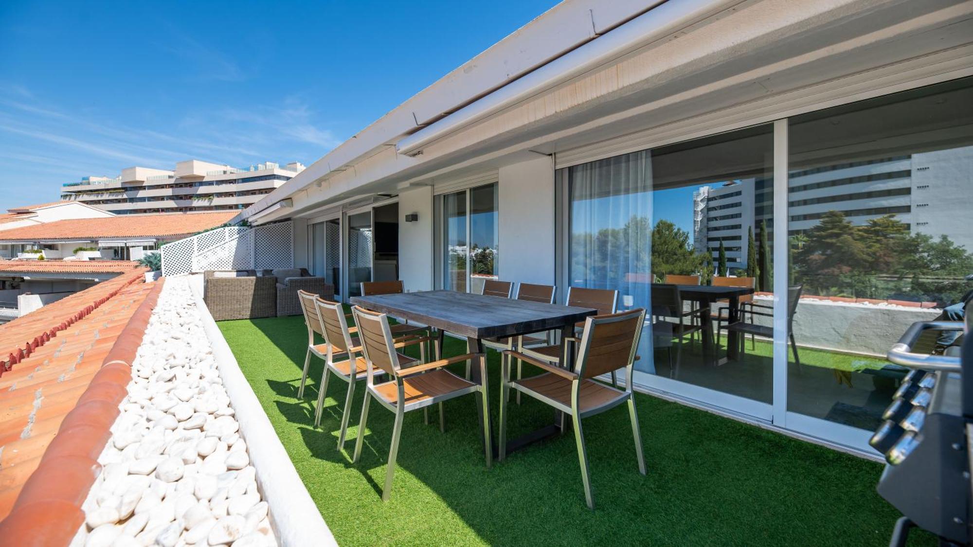 Penthouse Boutique Suite Marbella Exterior photo